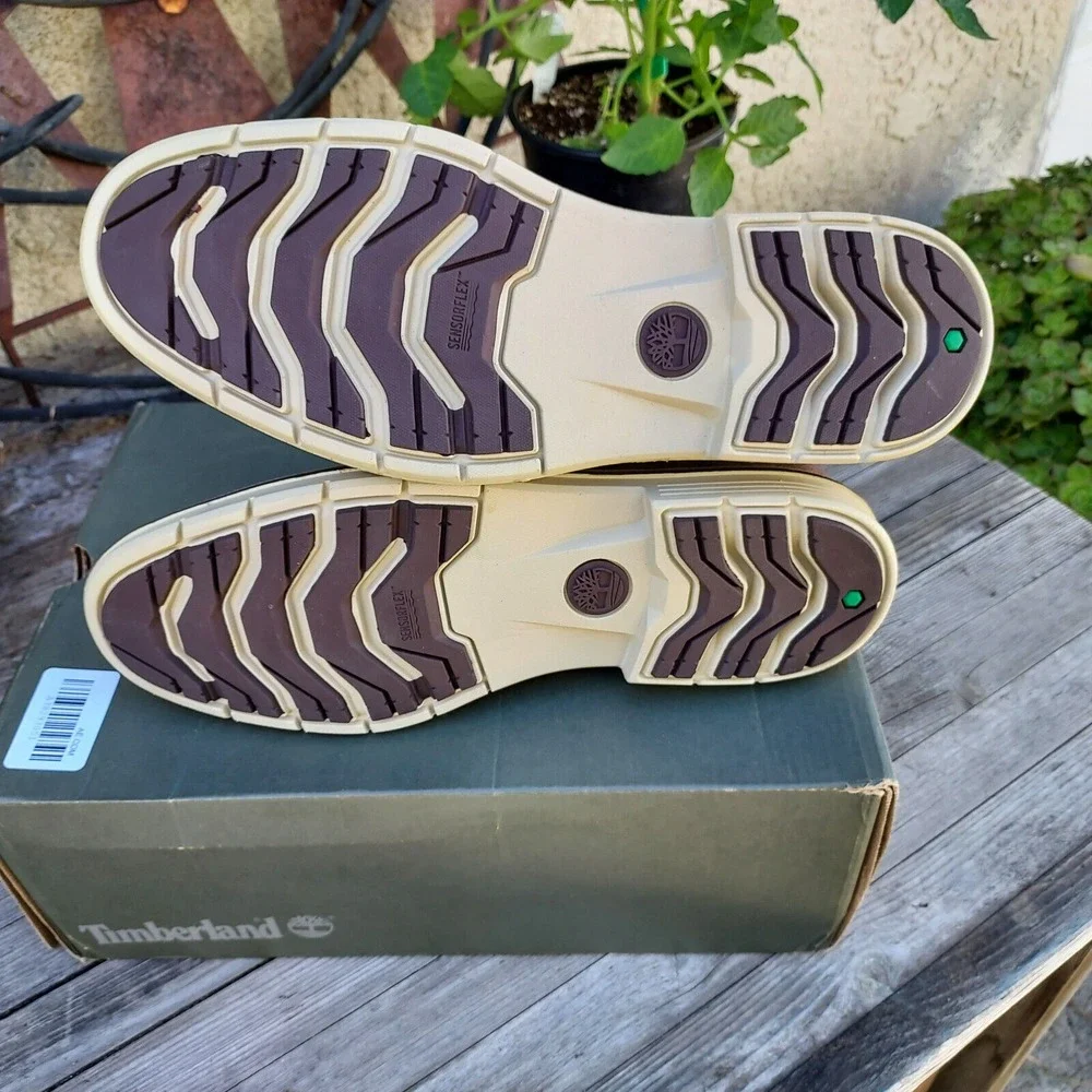 Timberland Boots Men's Size 10 Naples Trail Chelsea Brown‎ Suede Boots $130.00